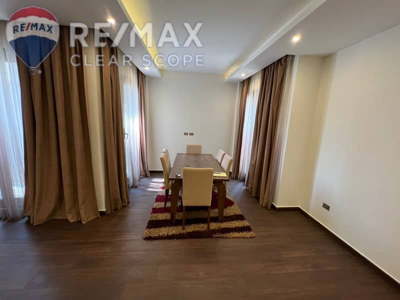 5 5bed1195-af77-4327-b9a1-e444e036964a. jpg