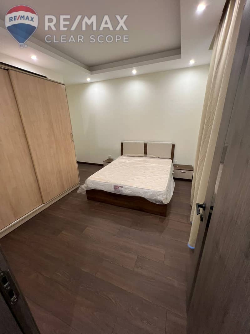 8 53a46d56-1308-41b4-a4c6-aca7f563df3f. jpg