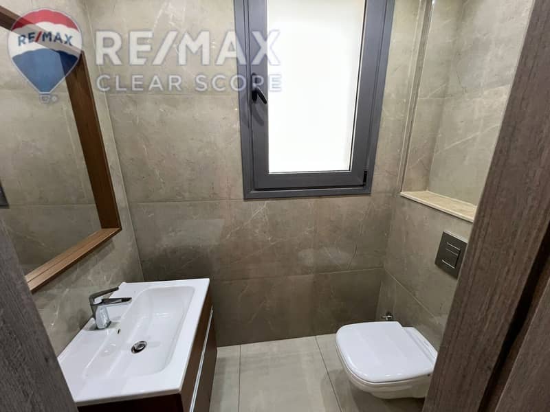 17 cbc8468a-4903-479a-ba7d-f19697f46ce4. jpg