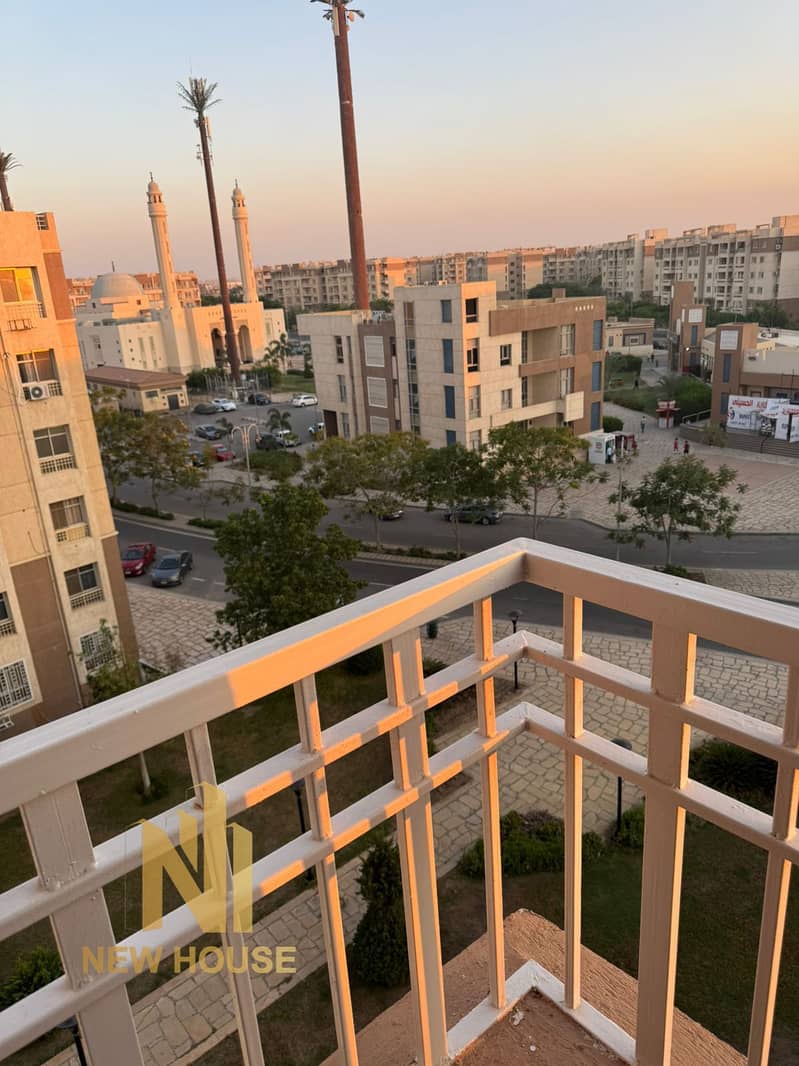 3 WhatsApp Image 2025-11-06 at 12.46. 55 PM. jpeg