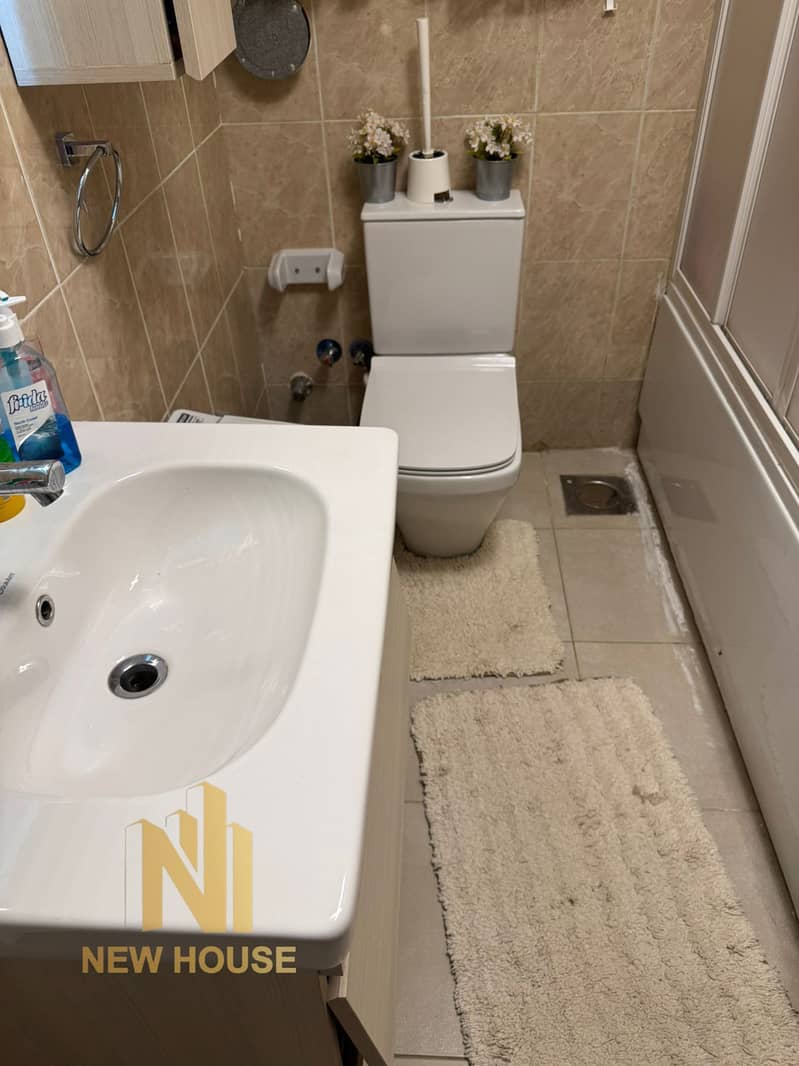 4 WhatsApp Image 2025-11-06 at 12.46. 57 PM. jpeg