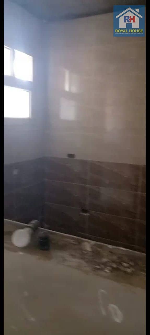 6 7ae652e4-a889-4d79-8e87-40a0cedeeef8. jpeg