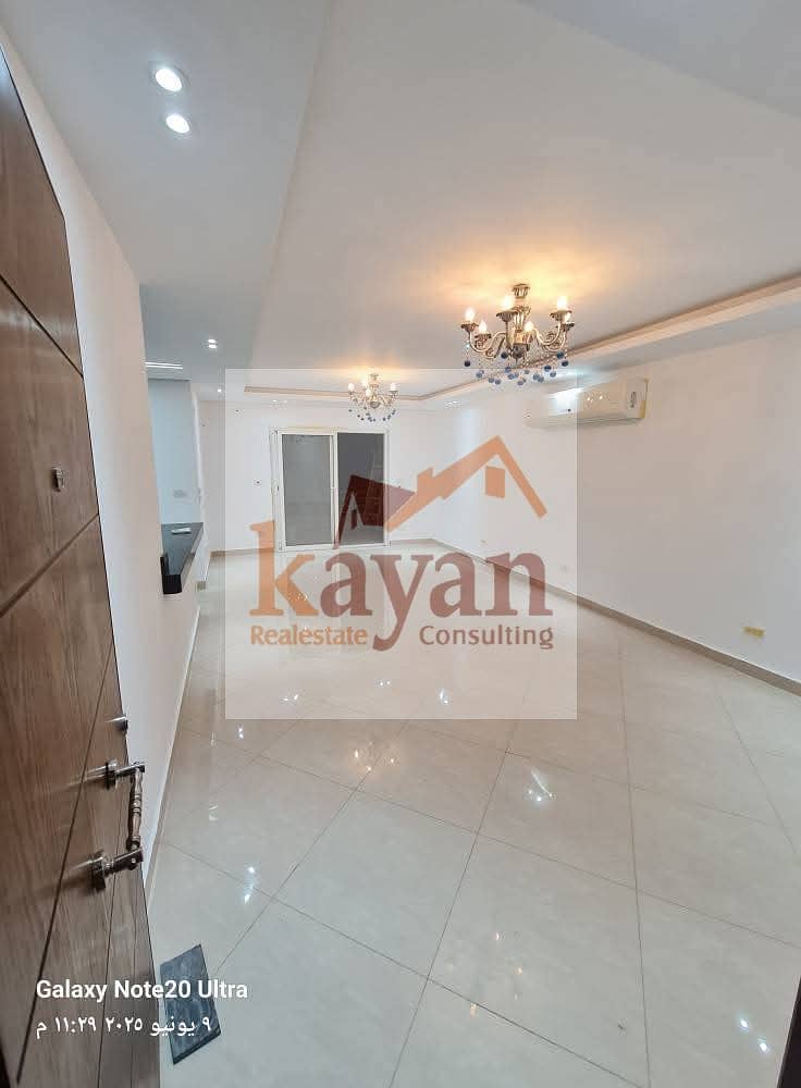 2 WhatsApp Image 2025-11-05 at 11.55. 27 AM. jpeg