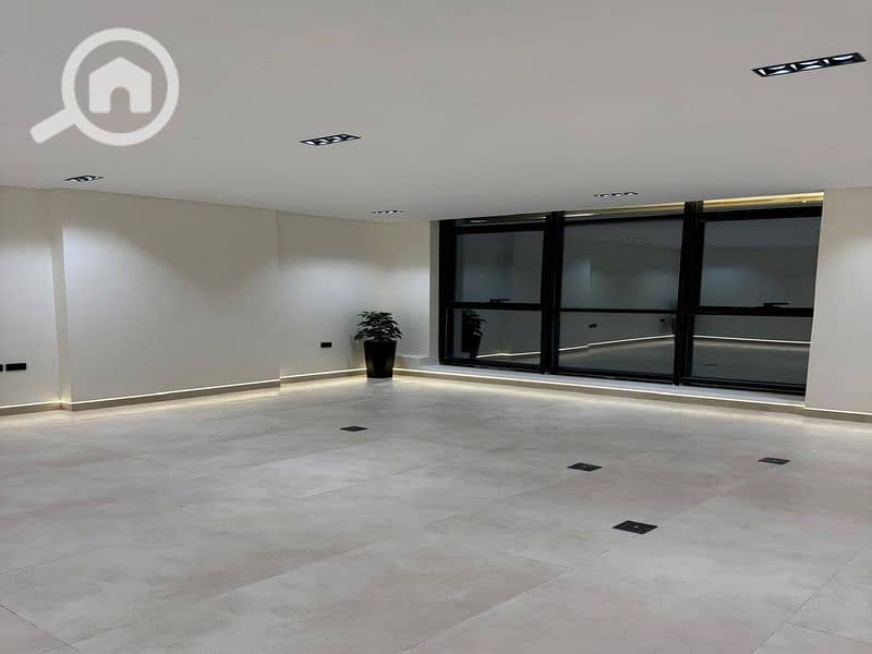 3 WhatsApp Image 2025-11-05 at 7.49. 18 PM (2)_800x600. jpg