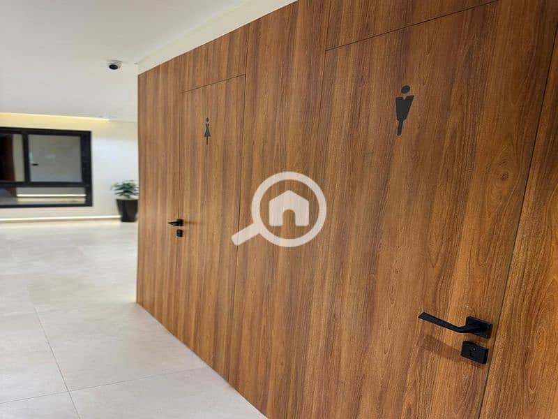 14 WhatsApp Image 2025-11-05 at 7.49. 19 PM (6)_800x600. jpg