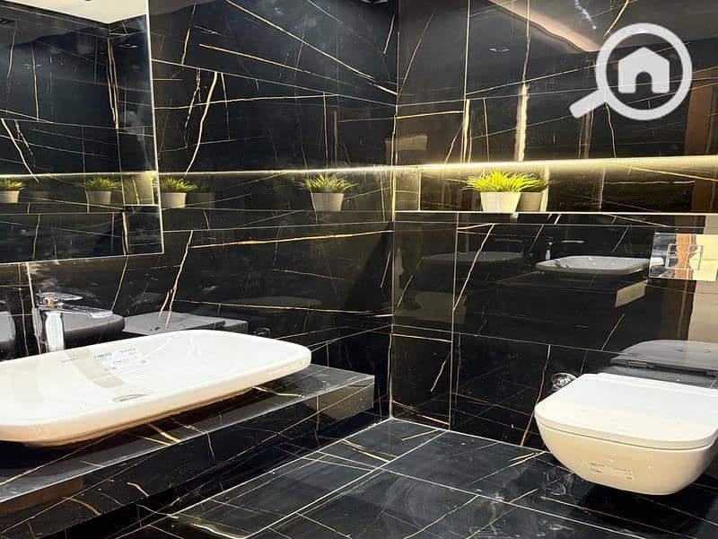 15 WhatsApp Image 2025-11-05 at 7.49. 28 PM_800x600. jpg