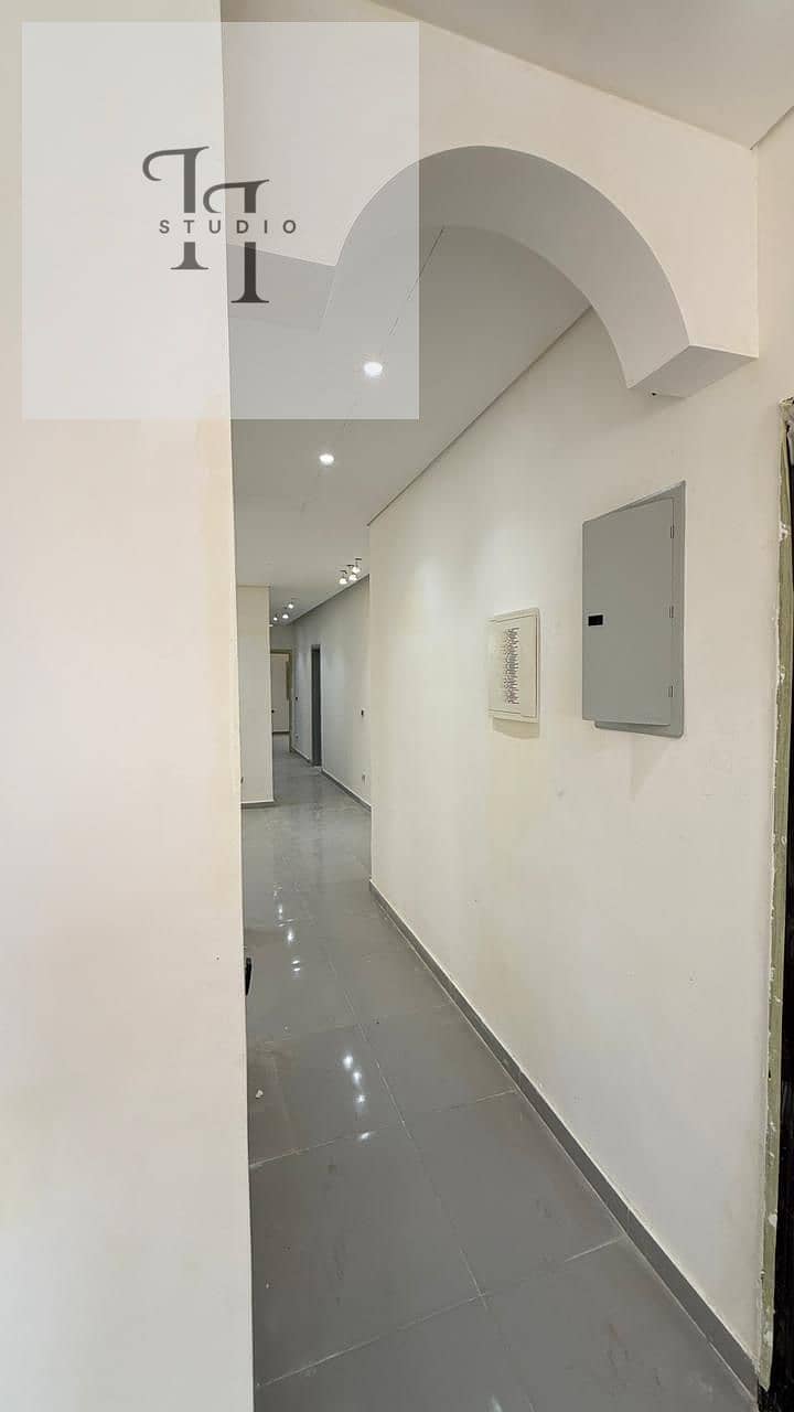 8 WhatsApp Image 2025-11-06 at 12.10. 30 AM (3). jpeg