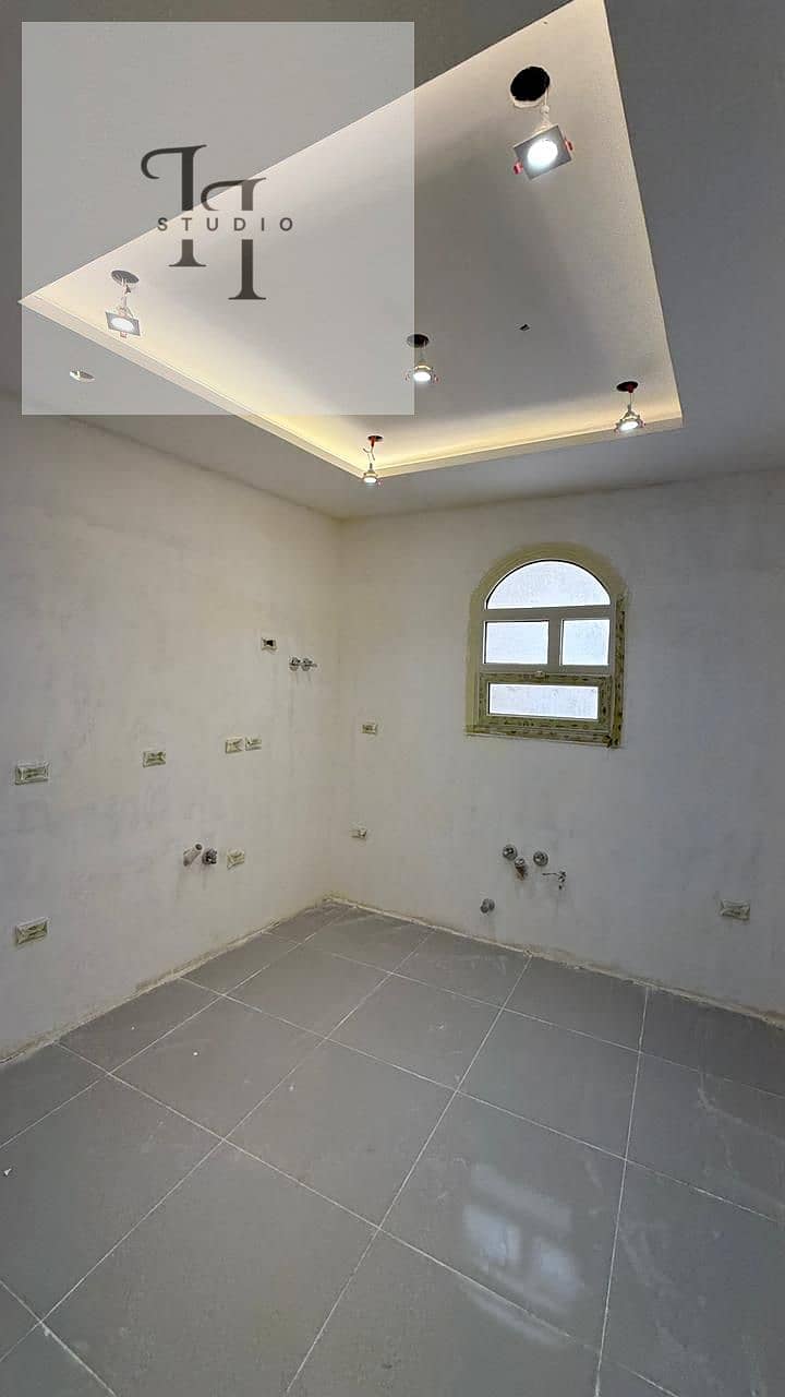 10 WhatsApp Image 2025-11-06 at 12.10. 30 AM. jpeg