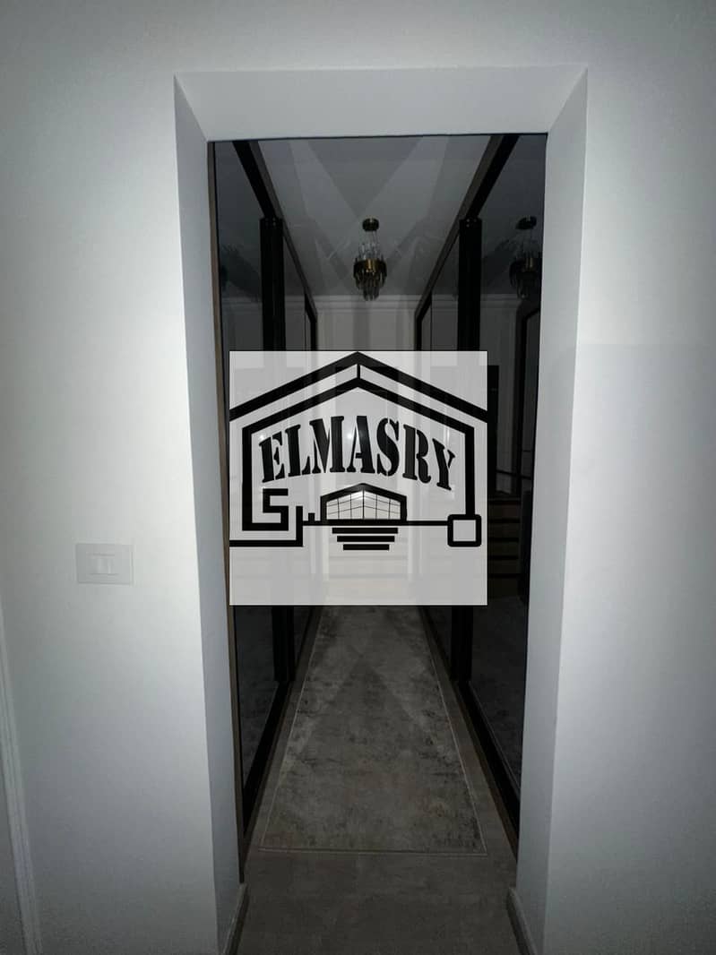 28 dbc408df-bb54-44c5-9961-fe0acbcc6bc4. jpeg