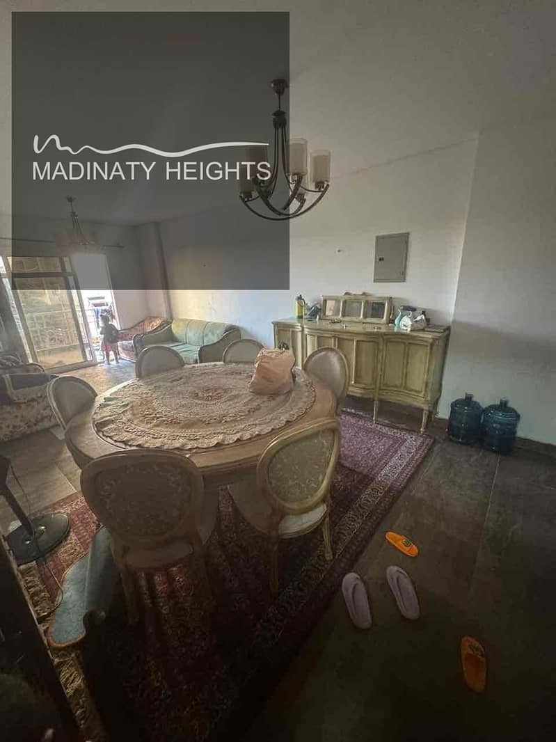 3 96e66e11-7d9b-44bd-87a9-c24b426bb7db. jpg