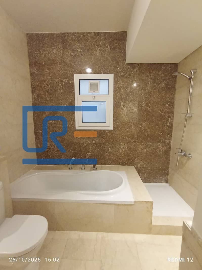 24 WhatsApp Image 2025-11-05 at 7.26. 30 PM (1). jpeg