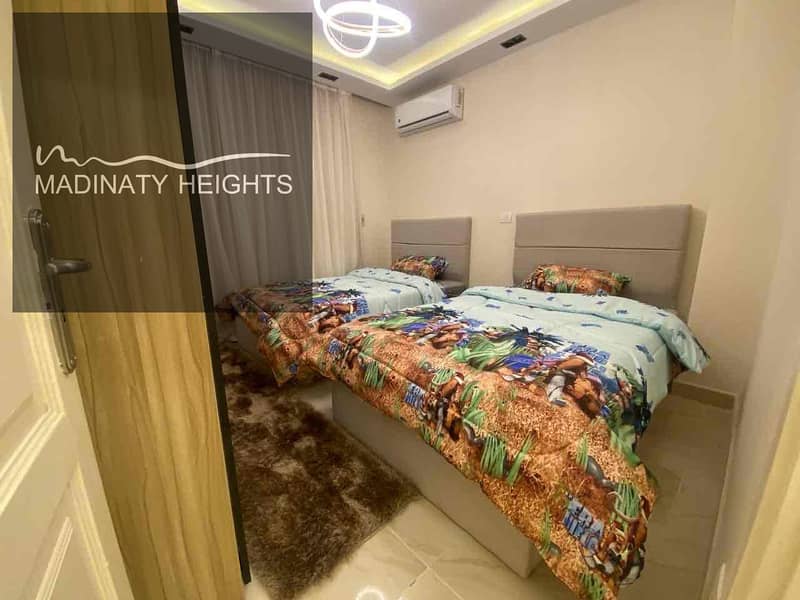 7 c4db13d2-e1d4-4b57-a690-f5b5f11257a9. jpg