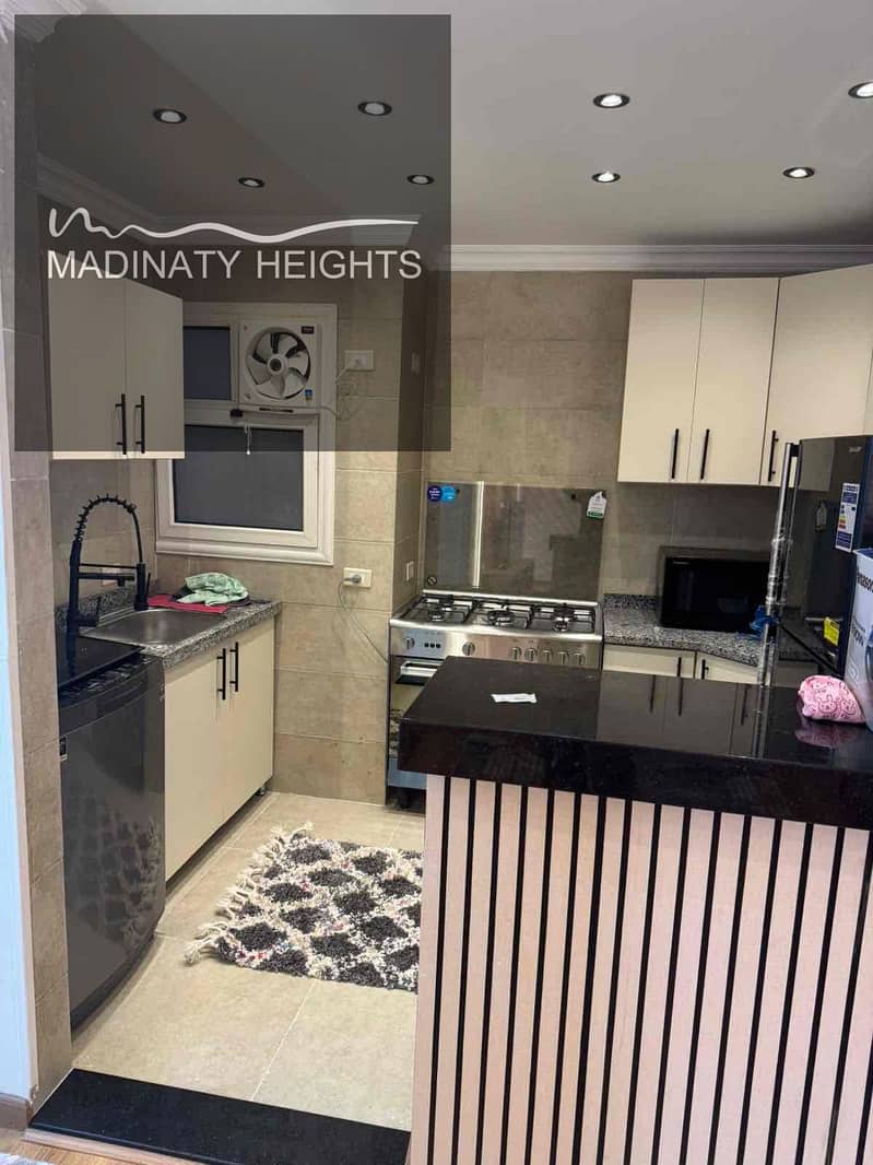 14 0fa96601-8a6e-45dc-854b-09b5491d0dca. jpg