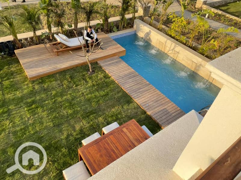 2 WhatsApp Image 2025-10-08 at 16.20. 05_06355b1a. jpg