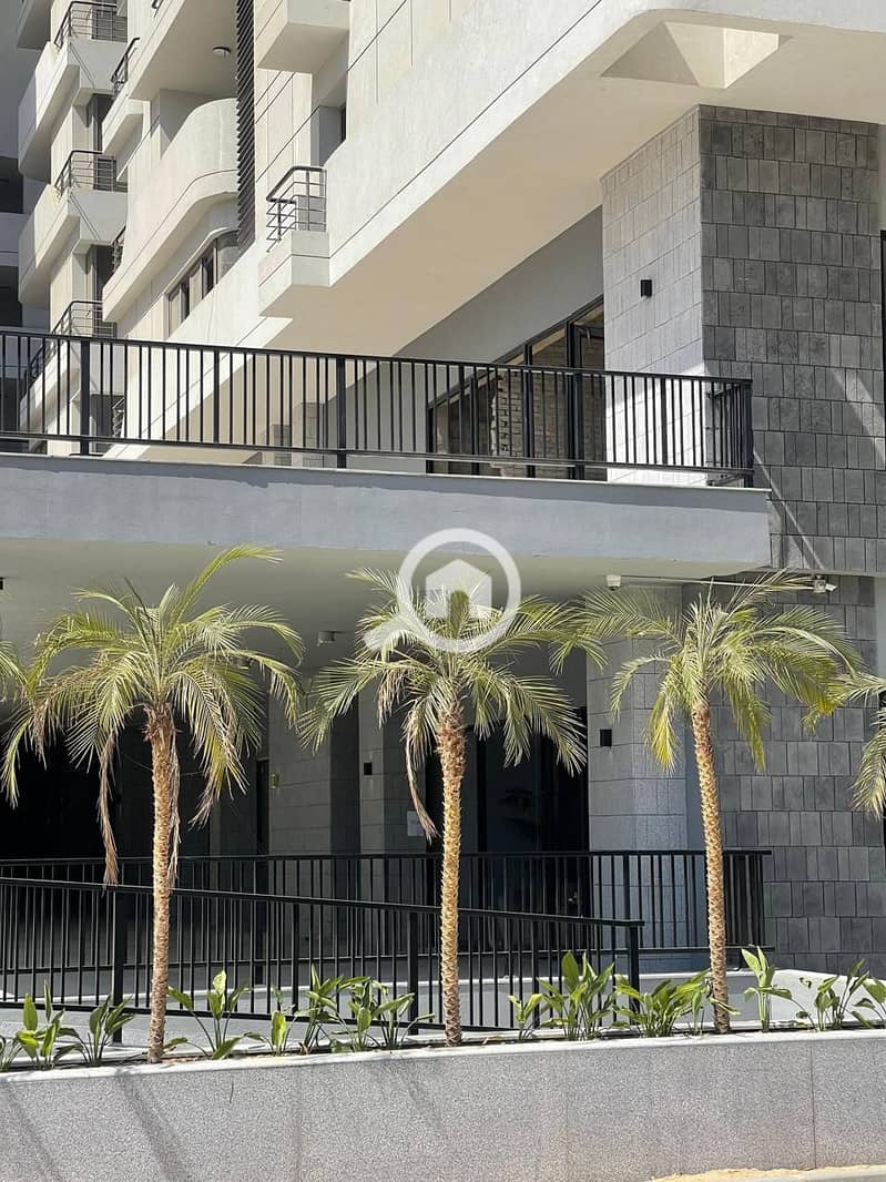 3 WhatsApp Image 2025-11-05 at 10.59. 30 PM (1). jpeg