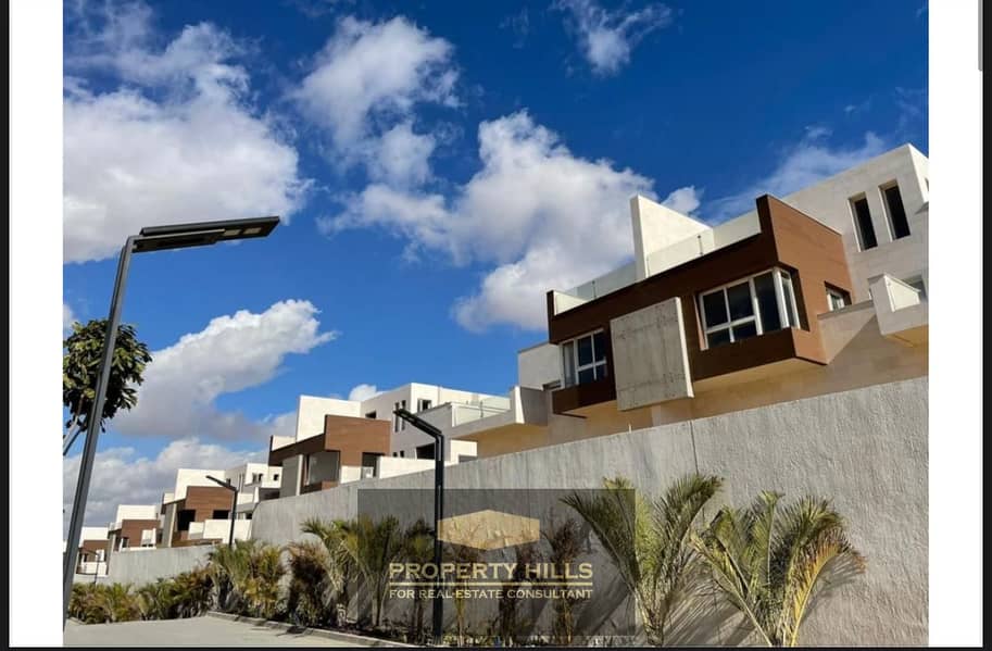 4 WhatsApp Image 2025-11-06 at 1.19. 22 PM (2). jpeg