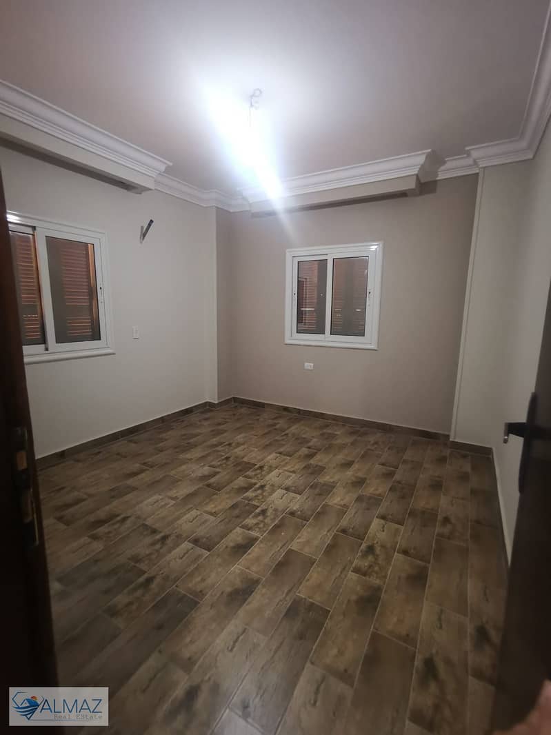 3 WhatsApp Image 2025-11-06 at 11.15. 21 AM. jpeg