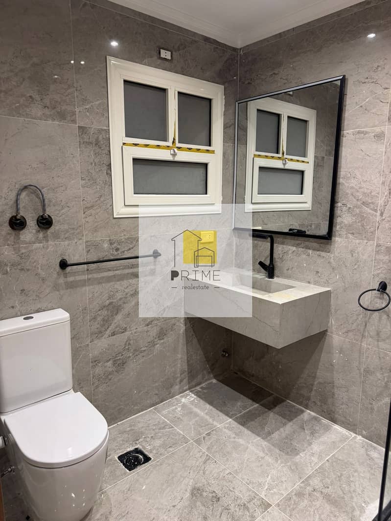 4 WhatsApp Image 2025-11-06 at 12.18. 41 AM (1). jpeg