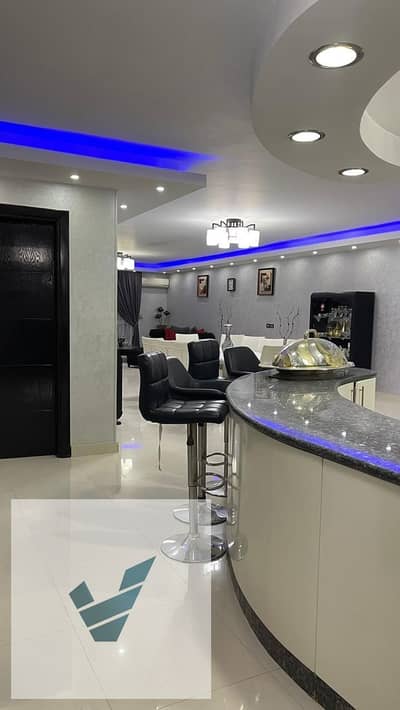 شقة 4 غرف نوم للبيع في 6 أكتوبر، الجيزة - WhatsApp Image 2025-11-06 at 12.01. 26 (2). jpeg