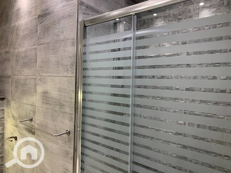 7 WhatsApp Image 2025-11-06 at 10.19. 32 AM (2). jpeg