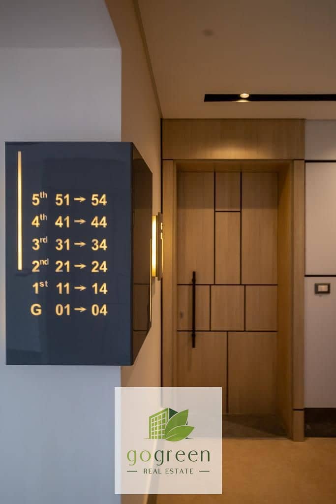 10 270bc71f-cda7-4524-94a4-7b4b77c1bff6. jpg