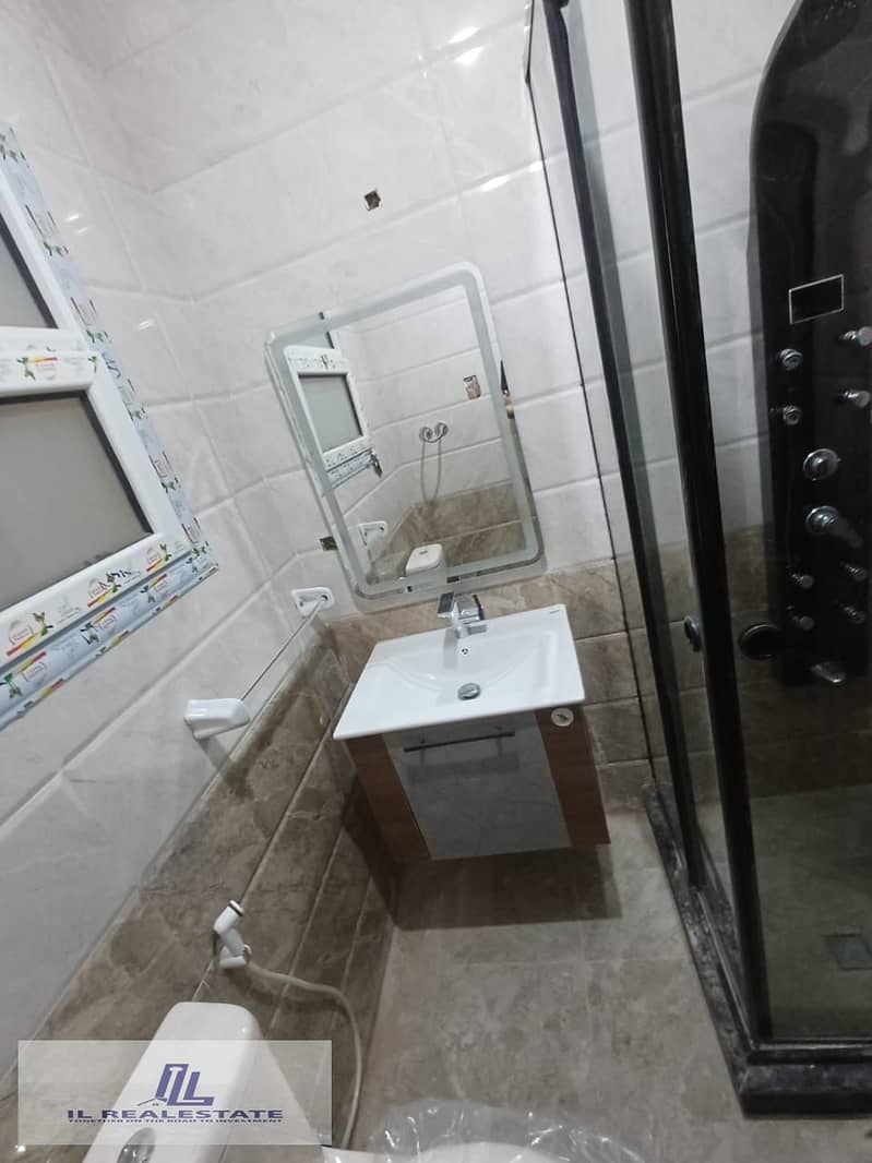 9 WhatsApp Image 2025-10-27 at 03.06. 24_18e79e35. jpg