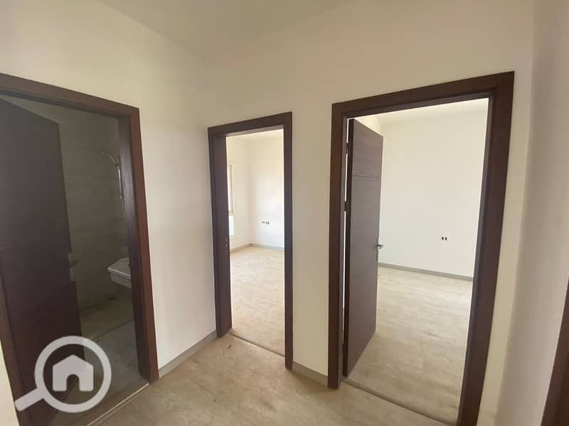 30 WhatsApp Image 2024-08-20 at 16.46. 30_bd2604e7. jpg