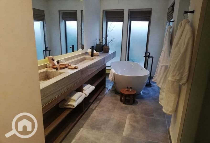 6 WhatsApp Image 2025-11-02 at 12.51. 00 PM (1). jpeg