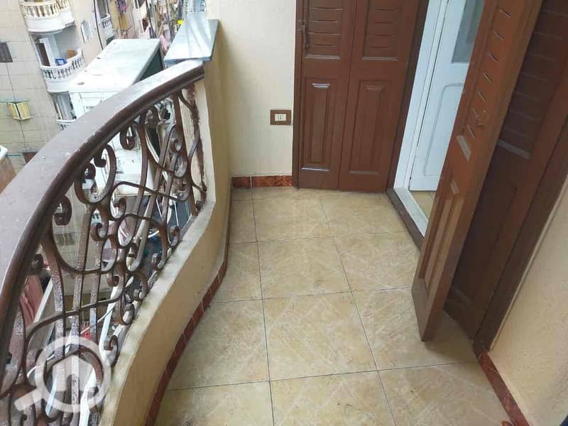 8 2760bfef-a945-4edc-bd72-c88202f4dddf. jpg