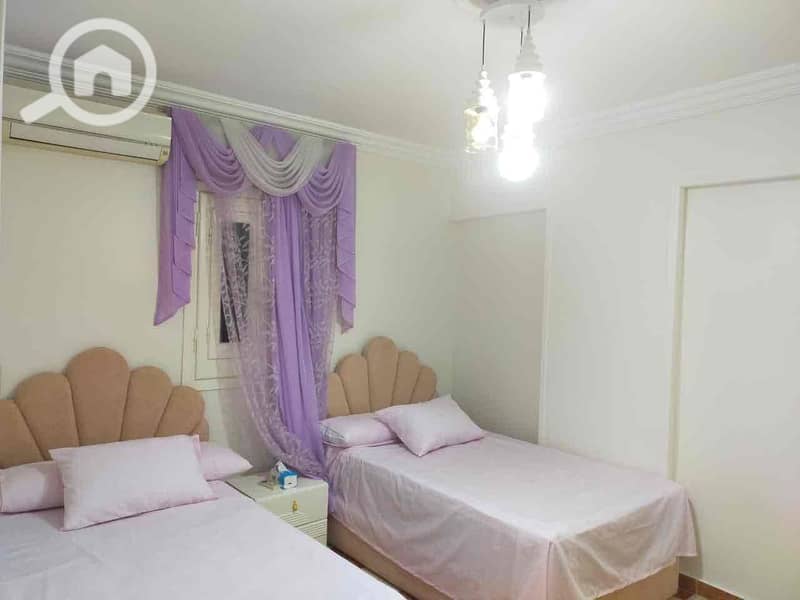 24 4e1f6c45-a869-44ce-a89d-32ad2327ca63. jpg