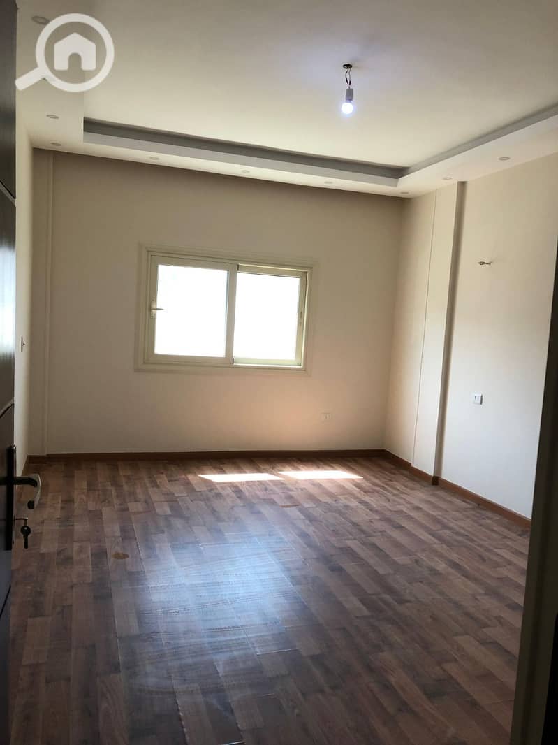 2 WhatsApp Image 2025-11-06 at 12.01. 56 PM. jpeg