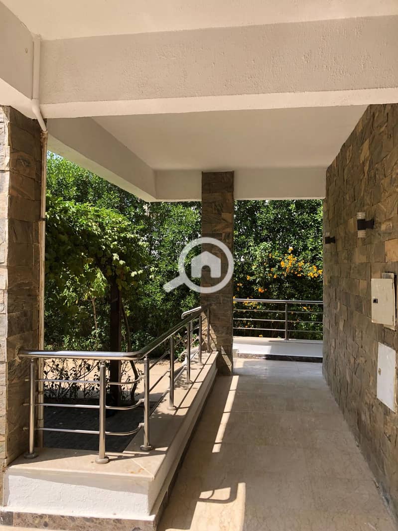 10 WhatsApp Image 2025-11-06 at 12.01. 55 PM. jpeg