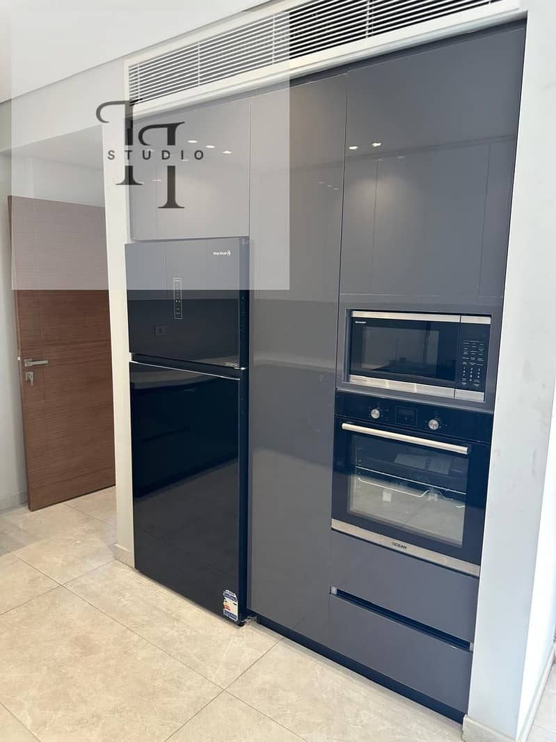 21 WhatsApp Image 2025-11-06 at 1.22. 02 PM (1). jpeg