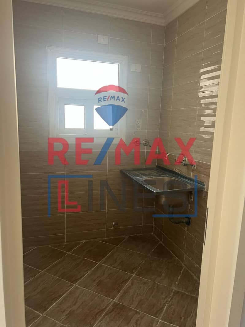 4 WhatsApp Image 2025-11-06 at 11.30. 36 AM (2). jpeg