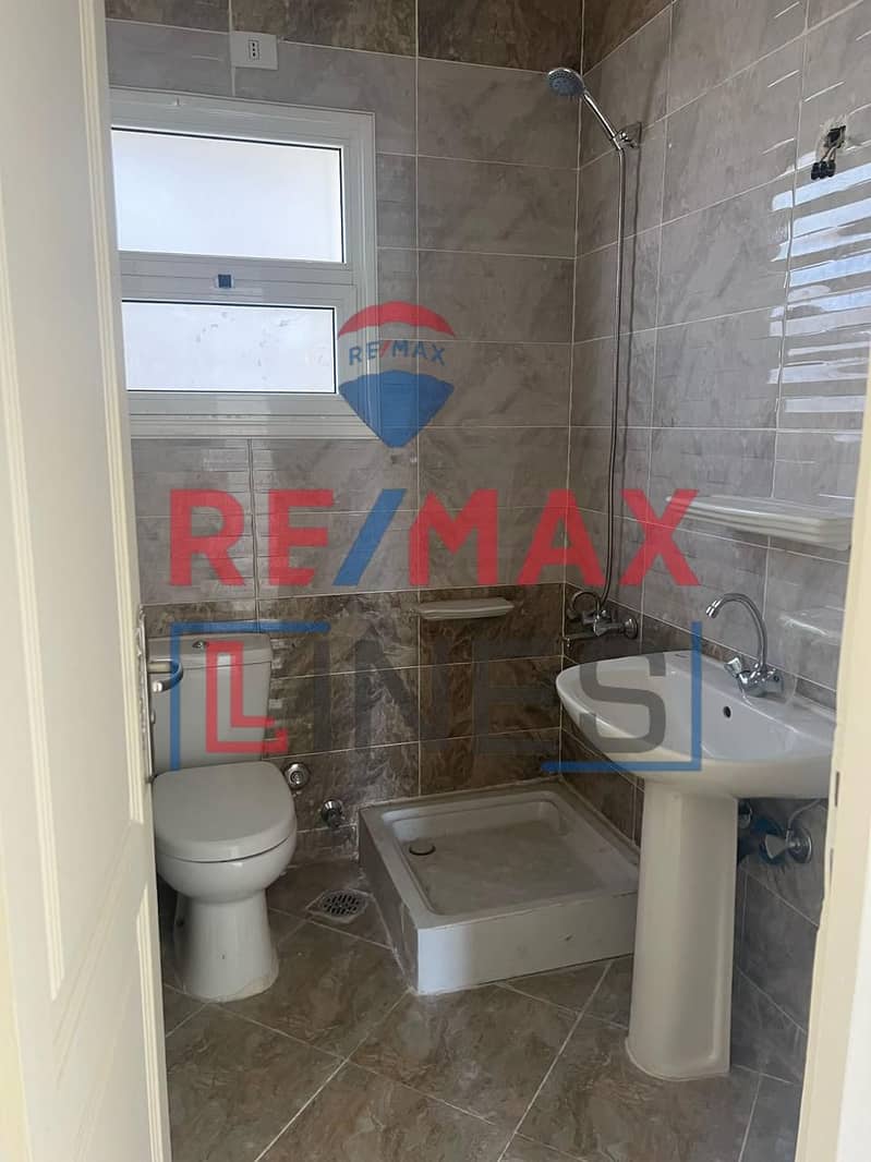 5 WhatsApp Image 2025-11-06 at 11.30. 36 AM. jpeg