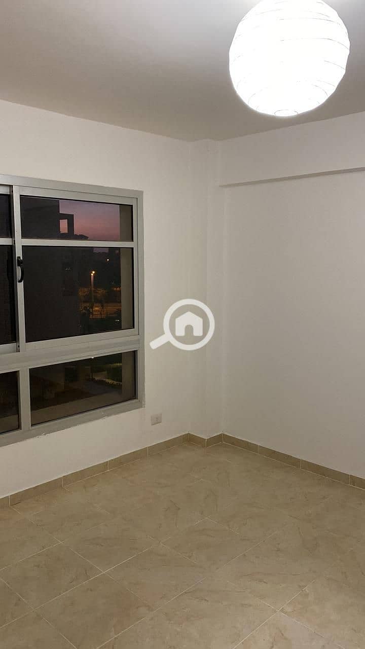 2 706f1e41-25a0-4500-acea-4ed2b338bfd8. jpeg