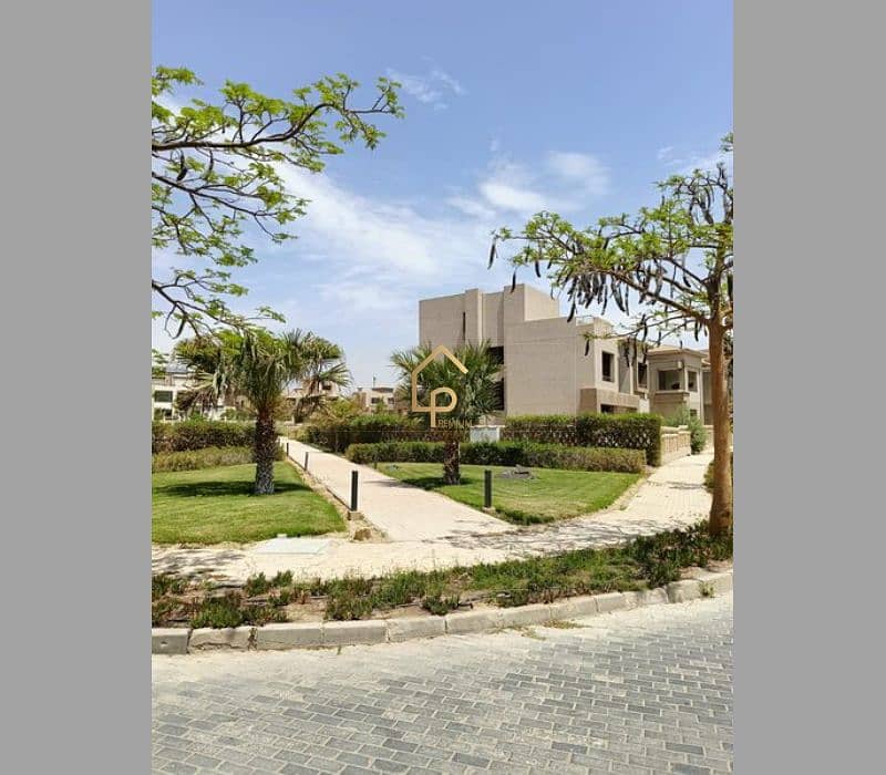 8 544973386_24403940185927503_6980400016624484582_n. jpg