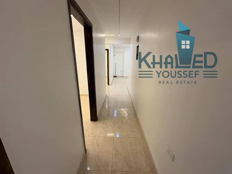 4 WhatsApp Image 2025-11-05 at 12.36. 16 PM (2). jpeg