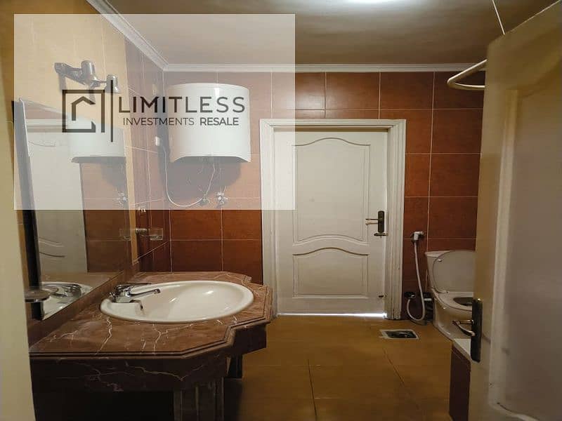 10 WhatsApp Image 2025-11-03 at 7.00. 42 PM (1)_800x600. jpg