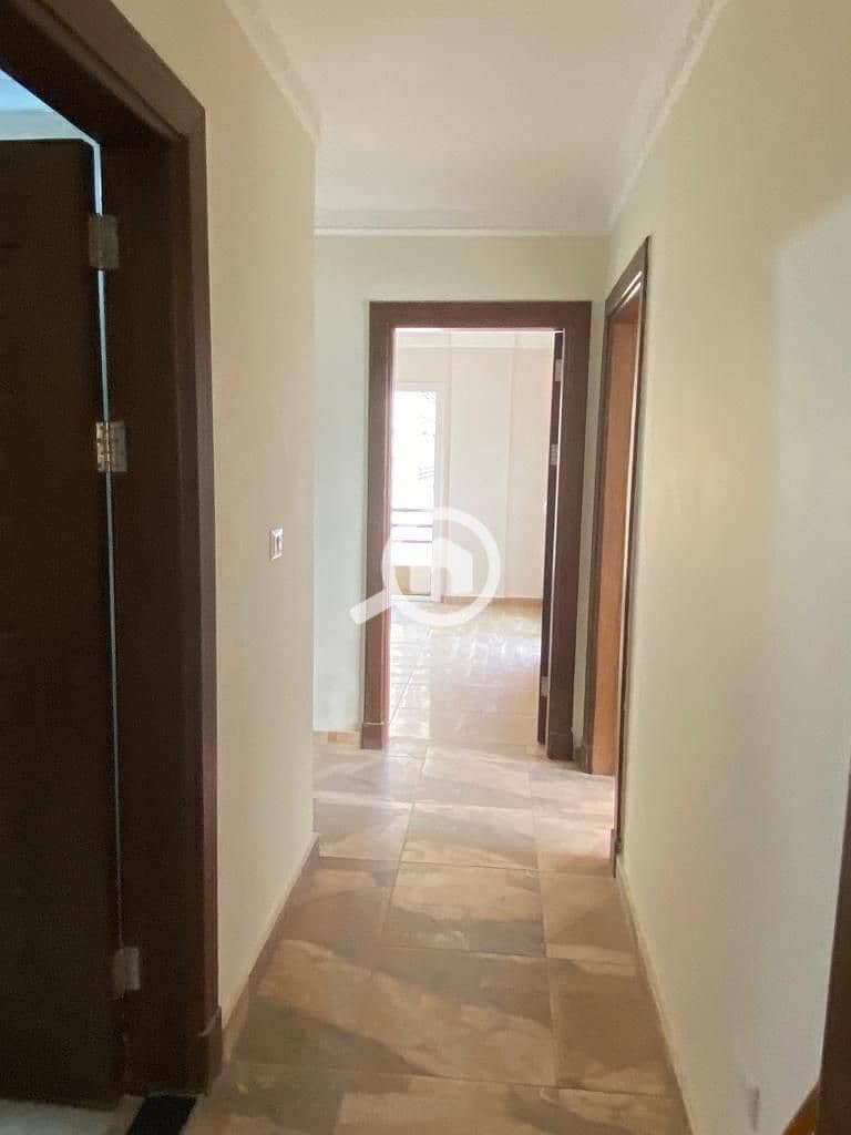 7 54dc8df6-0e59-4d40-bdbf-628bd120931d. jpg