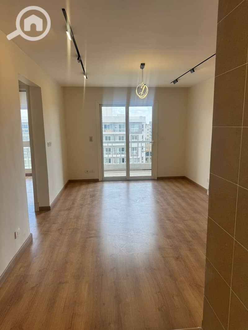 3 WhatsApp Image 2025-11-04 at 10.25. 41 PM (1). jpeg