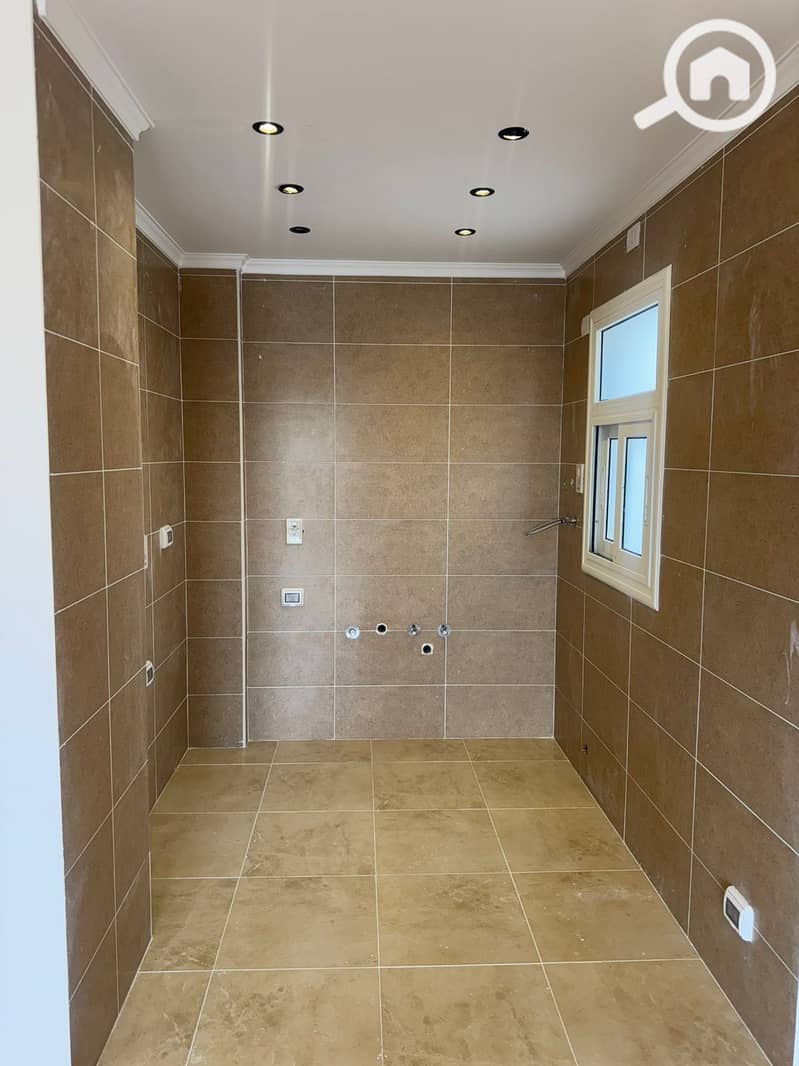 7 WhatsApp Image 2025-11-04 at 10.25. 40 PM (1). jpeg