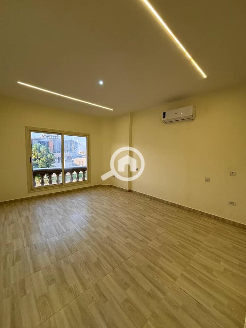 5 WhatsApp Image 2025-11-06 at 1.46. 29 PM. jpeg