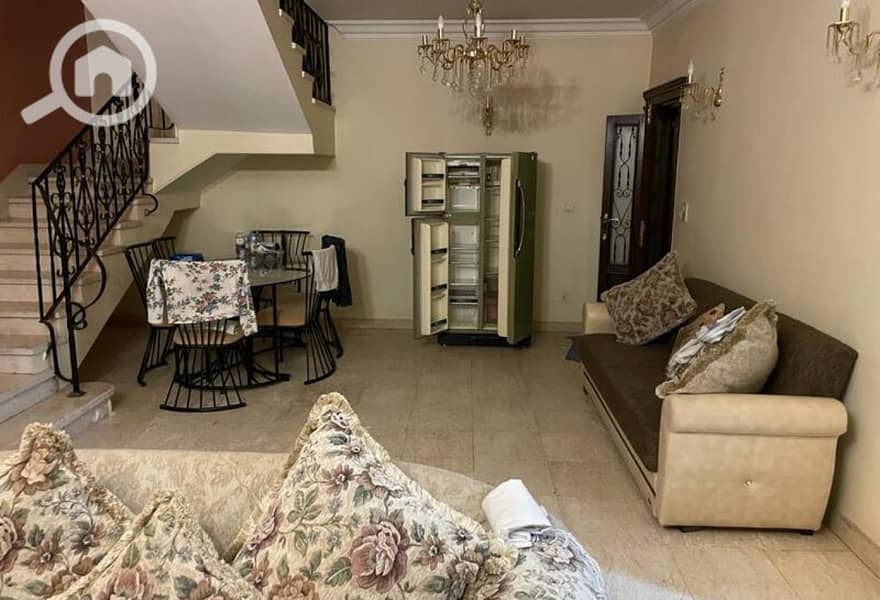 10 d383848f-fbf5-4529-9125-61753b66a00f. jpg