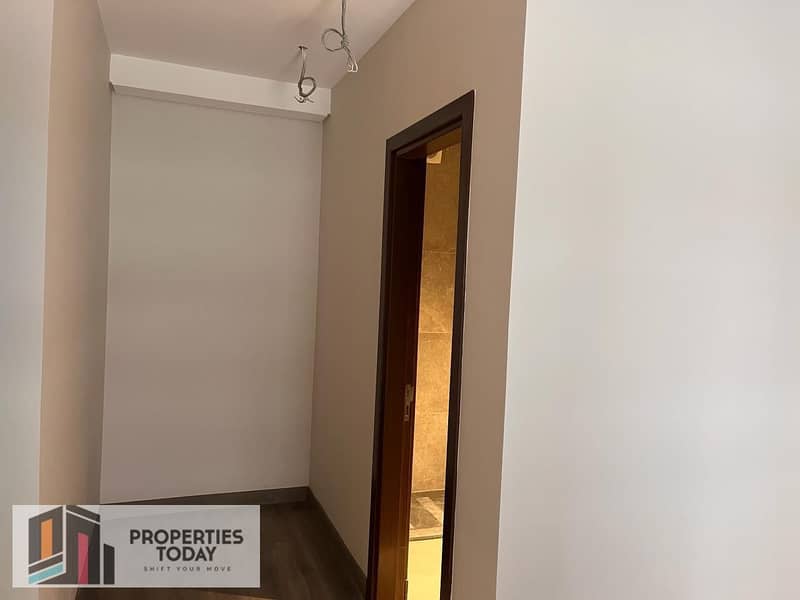 11 WhatsApp Image 2025-09-23 at 12.53. 47 PM (4). jpeg