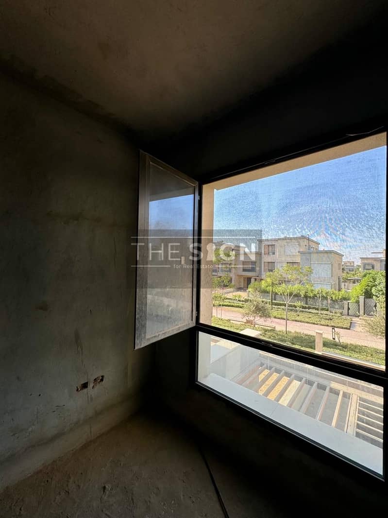 16 WhatsApp Image 2025-11-06 at 14.06. 07. jpeg