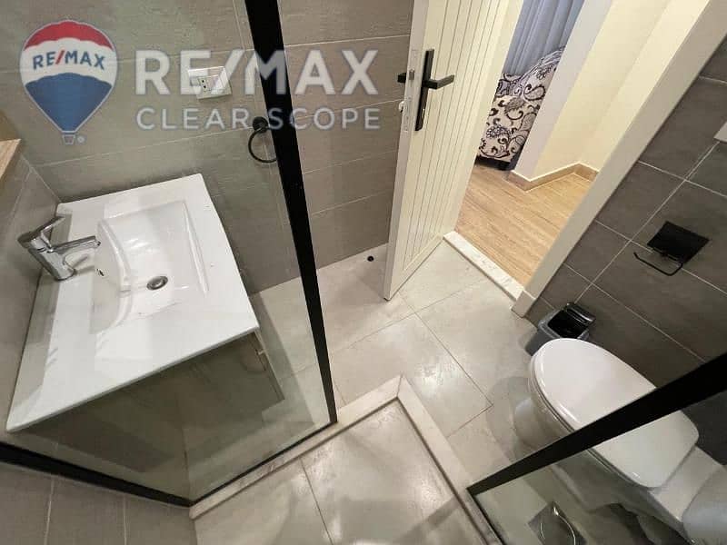 3 4a48d30b-9163-4115-9bcf-06f2127f128b. jpg