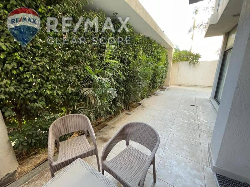 9 91ef54bd-fa04-4b7f-a14b-31bd0541f224. jpg