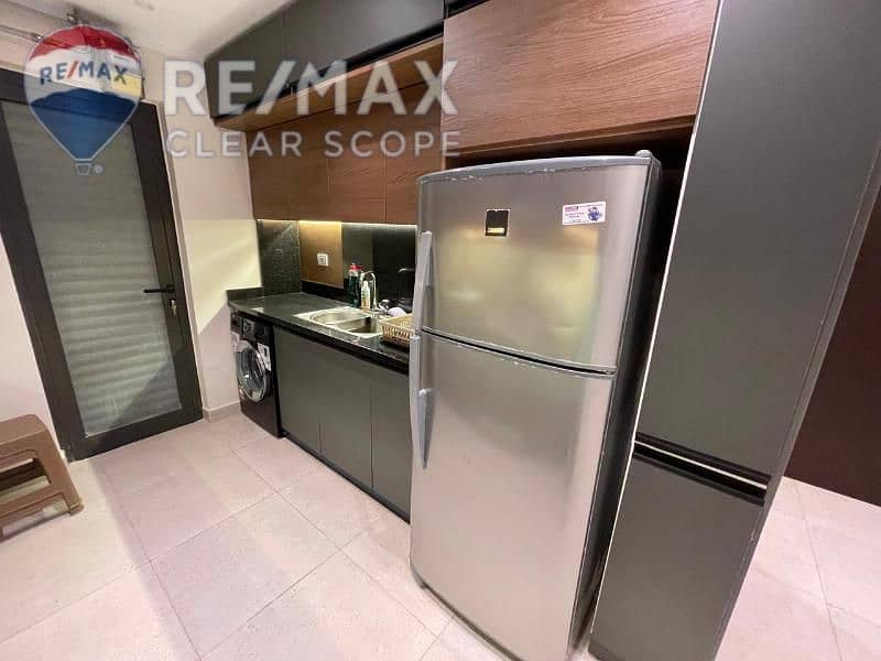 18 97992cc9-eb02-4dba-8915-836d016f6a22. jpg