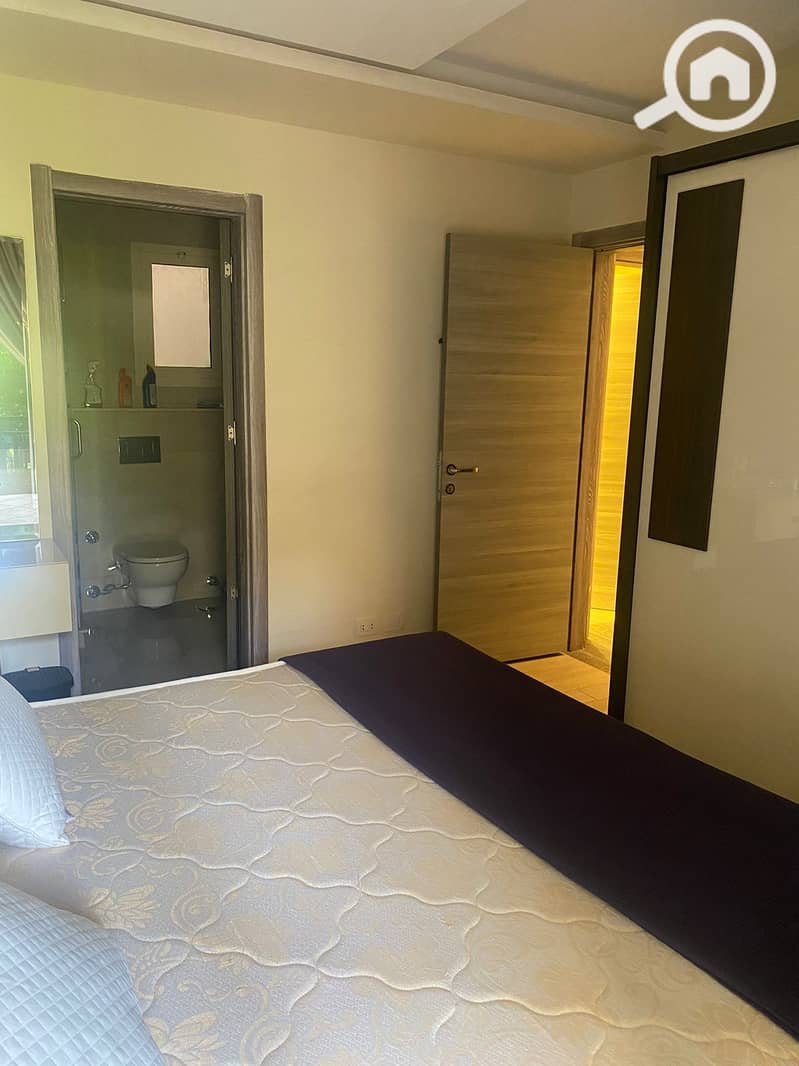 14 ec1e1683-b575-4df5-a39e-072f8a65093f. jpeg